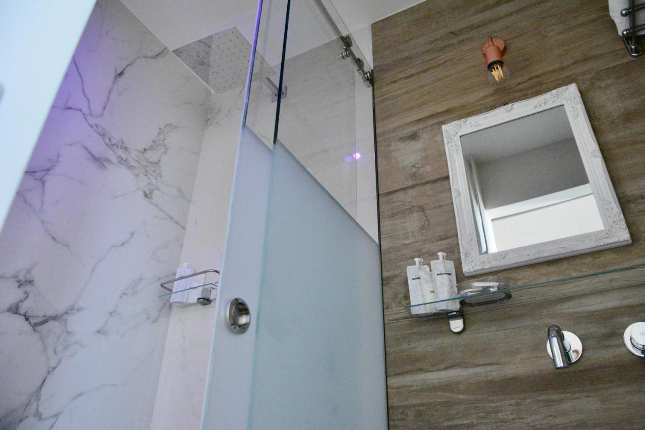 Domus Aleria Deluxe Rooms 취아카 외부 사진